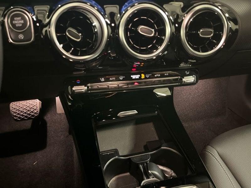 Mercedes-Benz Classe A 180 d Automatic Business Extra