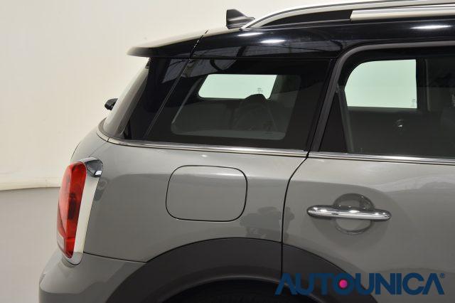 MINI Countryman 2.0 COOPER D AUTOMATICA NAVIGATORE FARI LED