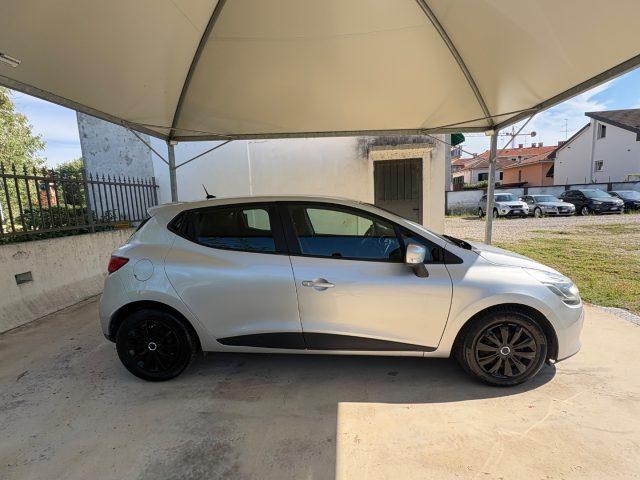 RENAULT Clio 1.2 75CV 5 porte Wave EURO 5 OK NEOPATENTATI