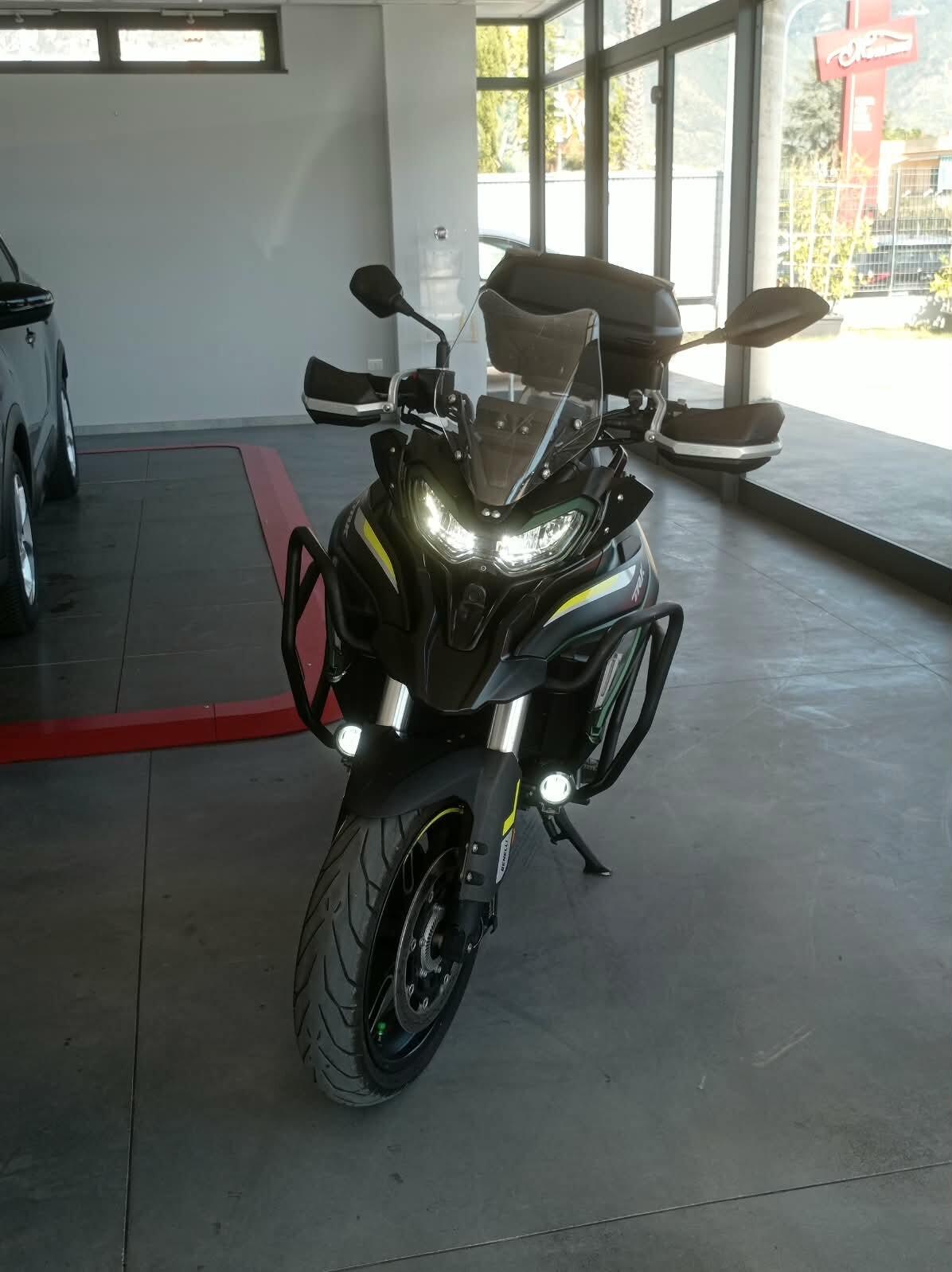 Benelli TRK 702 S