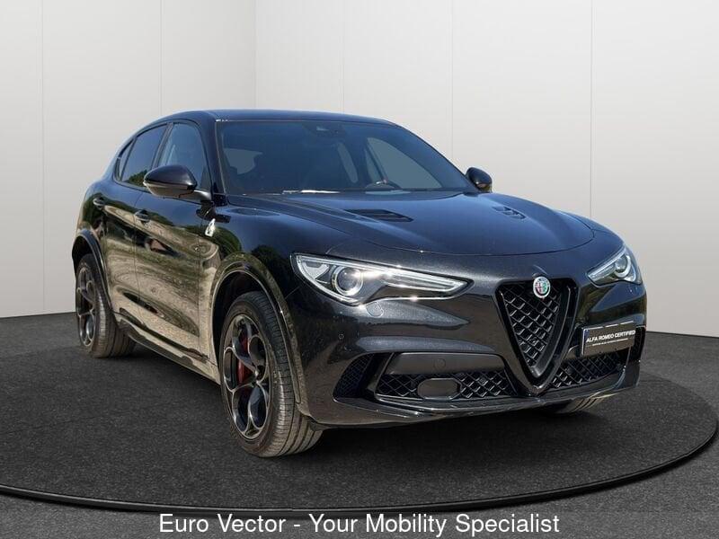 Alfa Romeo Stelvio 2.9 Bi-Turbo V6 510 CV AT8 Quadrifoglio