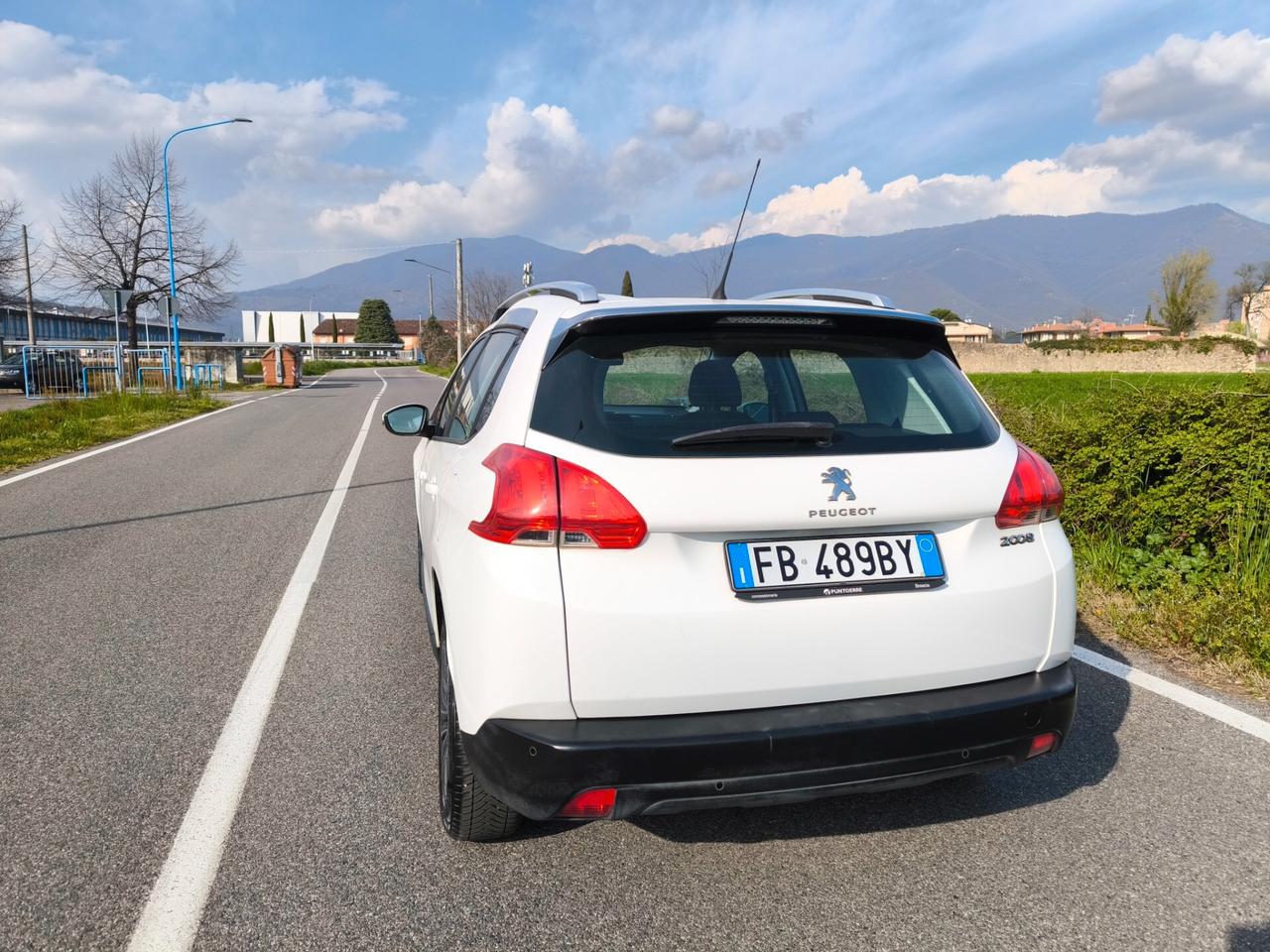 PEUGEOT 2008 1,2 BENZINA-OK NEOPATENTATI- EURO 6
