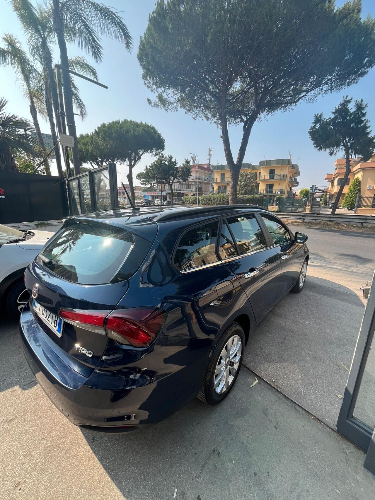 Fiat Tipo 1.6 Mjt S&S DCT SW Lounge
