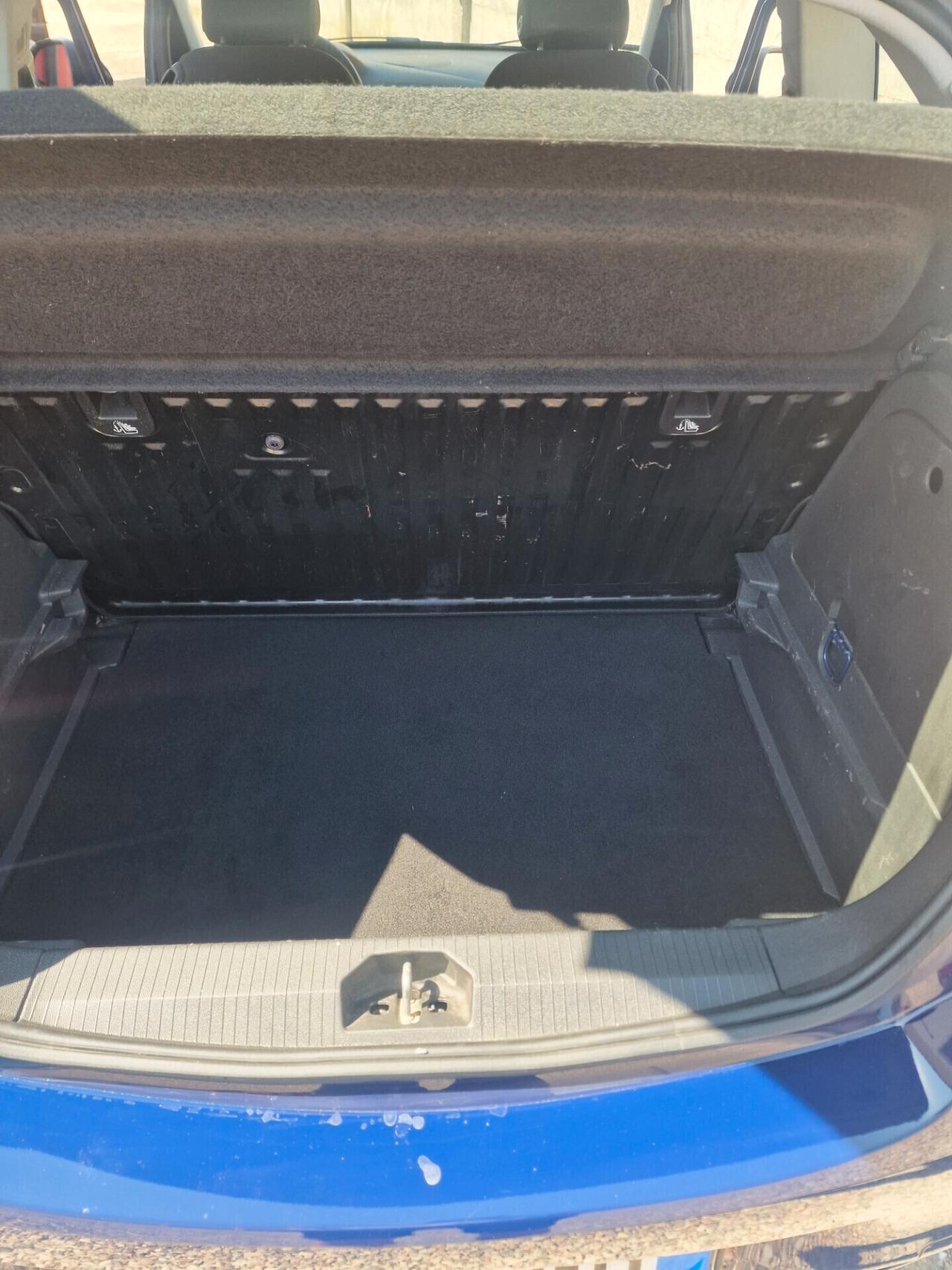 Opel Corsa 1.2 3porte