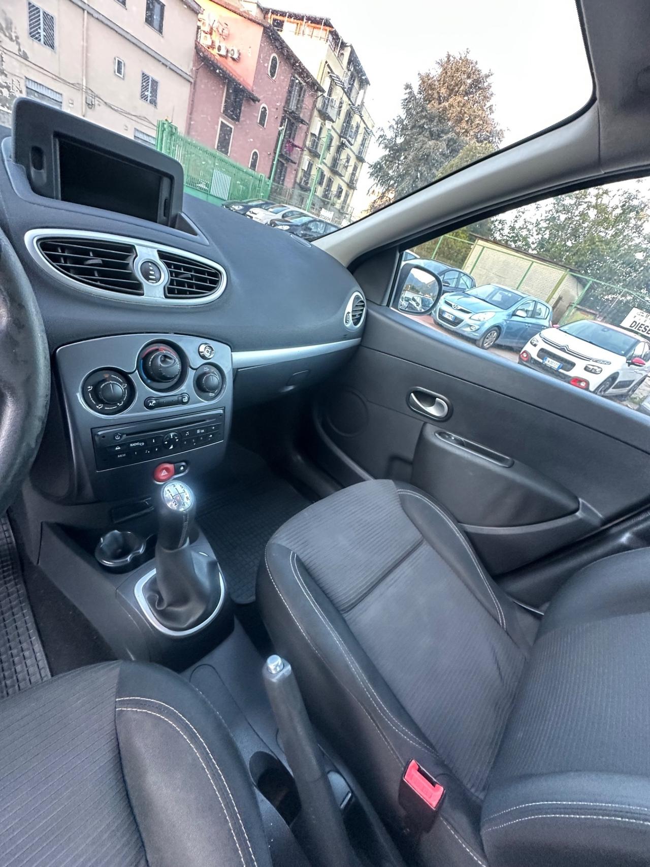 Renault Clio 1.2 16V 5 porte GPL Dynamique