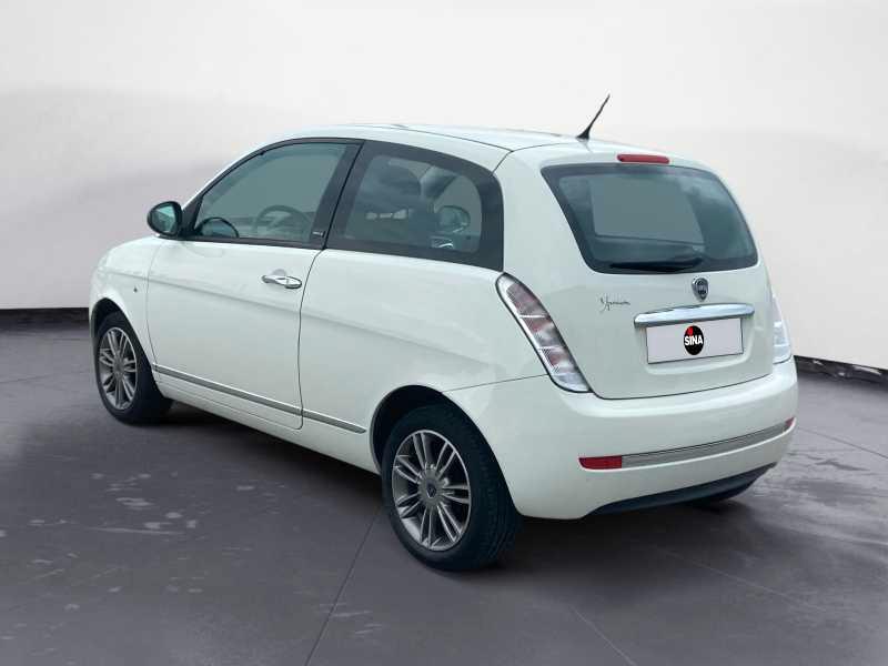 LANCIA Ypsilon 1.2 8v Diva 69cv