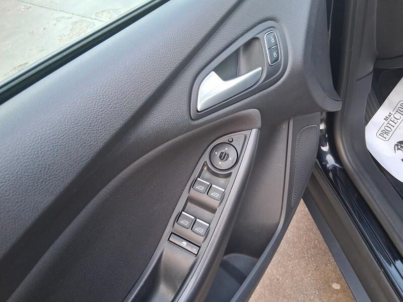 Ford Focus 1.5 TDCi 120 CV Start&Stop SW Business AUTOCARRO N1