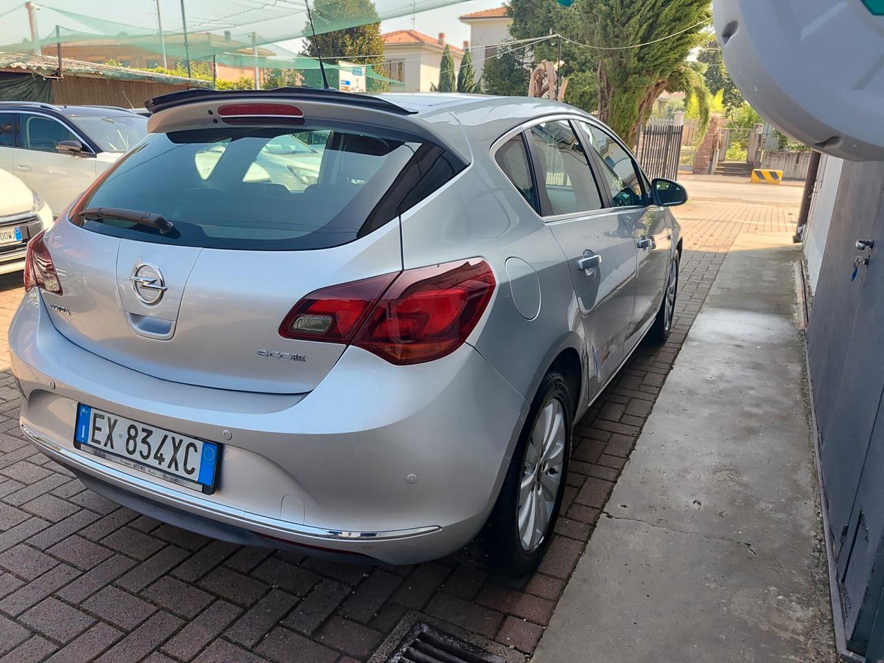 Opel Astra 1.6 CDTI EcoFLEX S&S 4 porte Cosmo Fleet