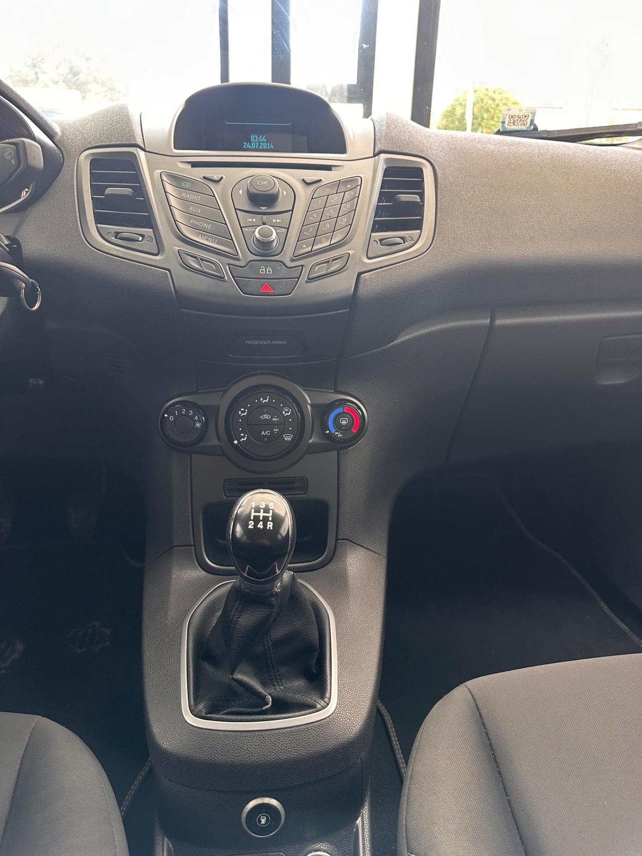 Ford Fiesta 1.4 5p. Bz.- GPL Titanium