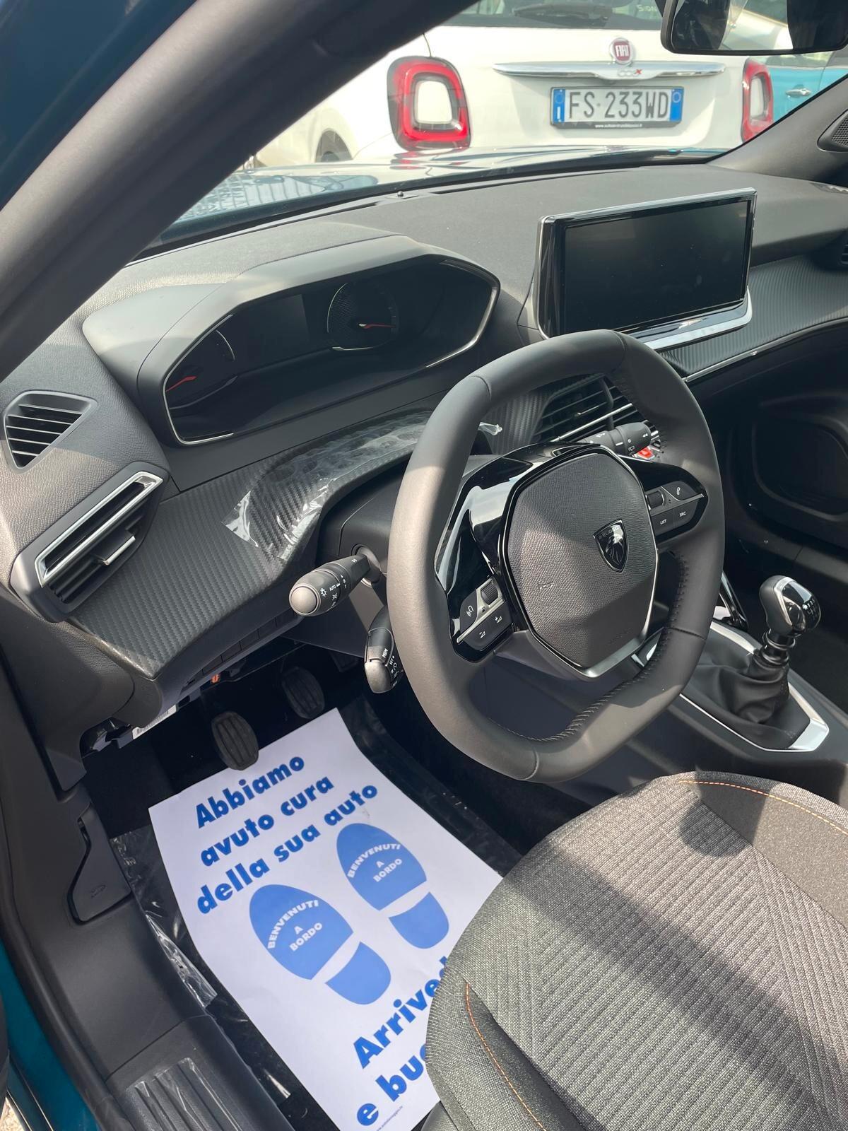 Peugeot 2008 1.2 Style pure-tech benzina 100cv SUPER PROMO