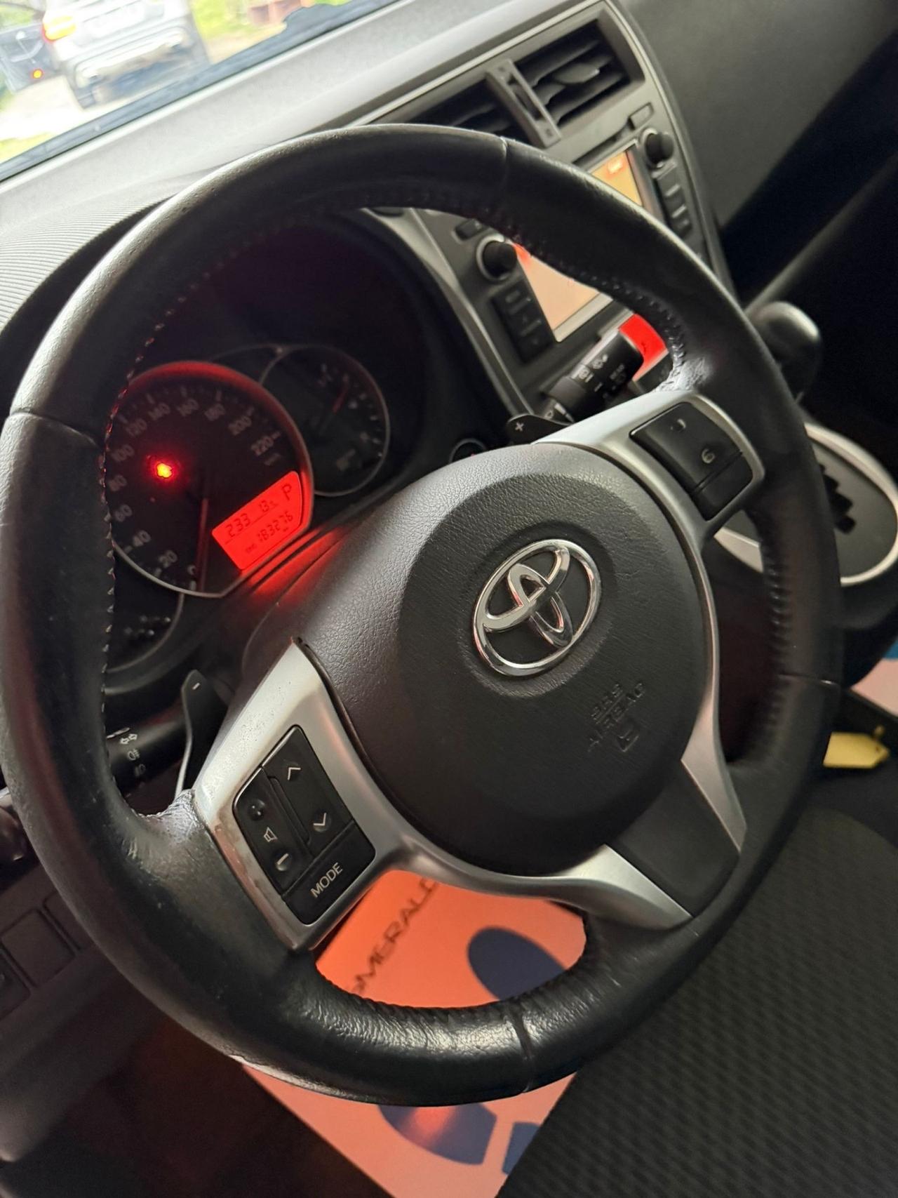 Toyota Verso-S 1.3 MT