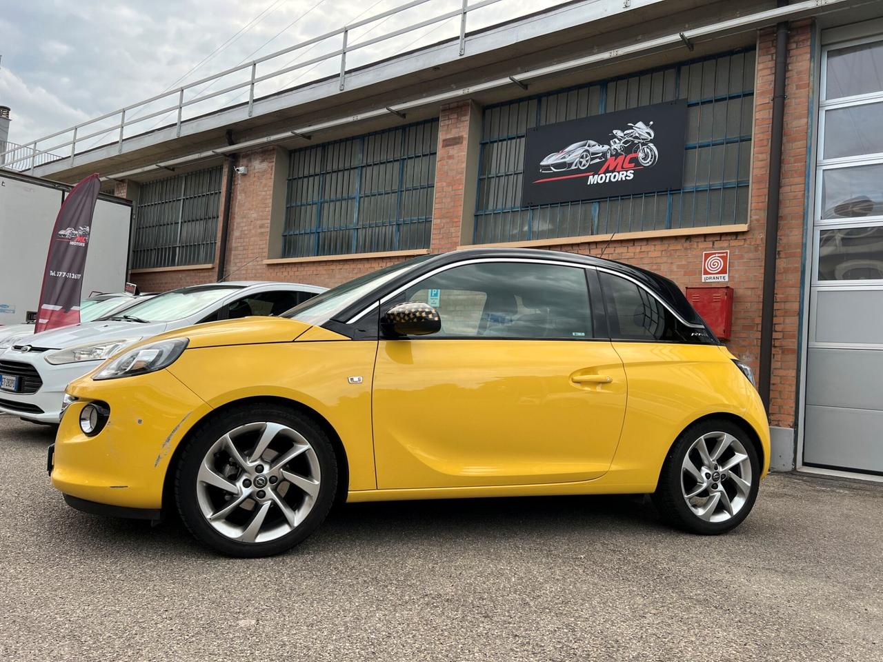 Opel Adam 1.2 70 CV (UNICO PROPRIETARIO- PRIMO PREZZO ITALIA)