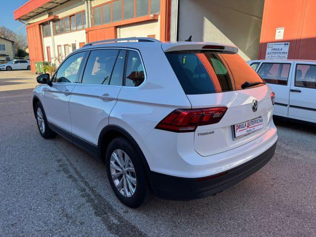 VOLKSWAGEN Tiguan 2.0 TDI DSG Business BlueMotion Technology