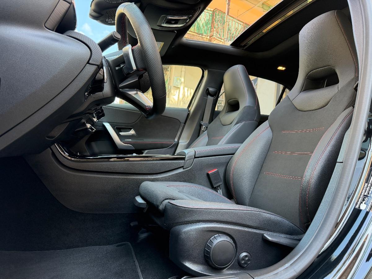 New Mercedes-Benz Classe A 180d Premium AMG Night Edition 116CV