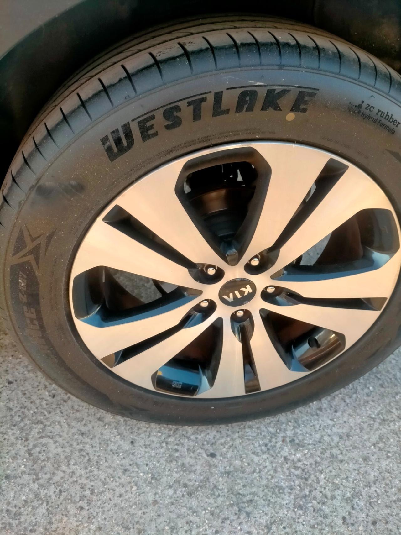 Kia Sportage 1.7 CRDI VGT 2WD Active