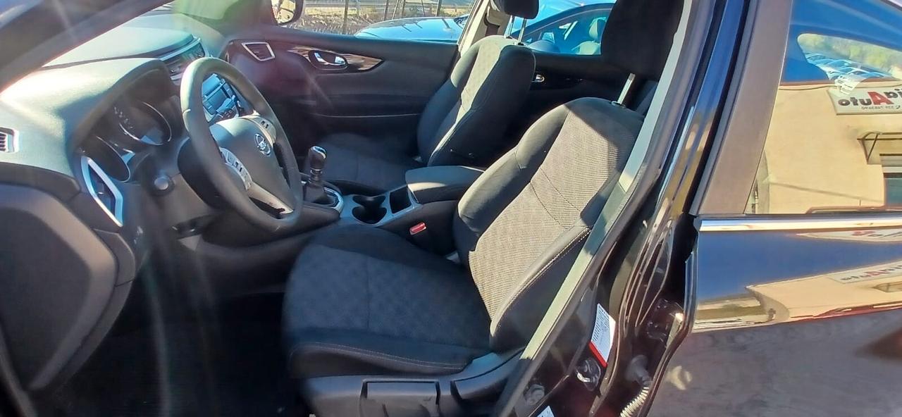 Nissan Qashqai 1.5 dCi Tekna - 2015
