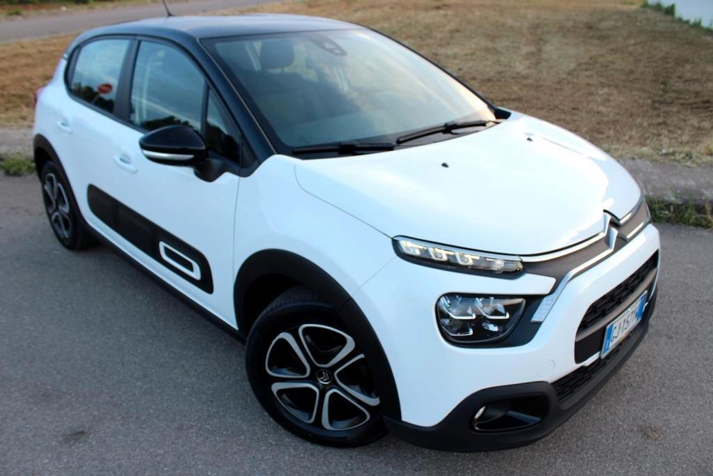 CITROEN C3 1.5 BlueHDi Shine *Bicolore *Carplay