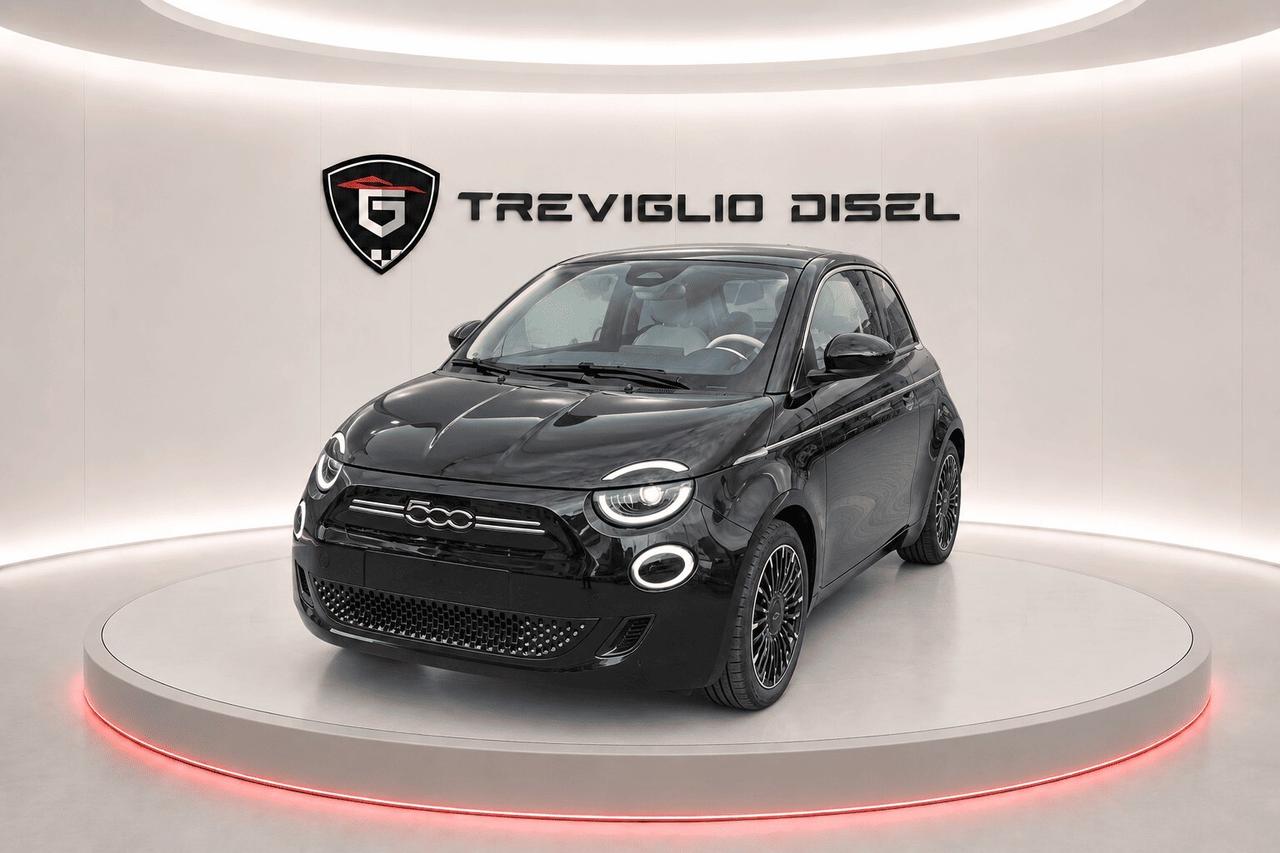 Fiat 500 Berlina Hybrid La Prima KM ZERO