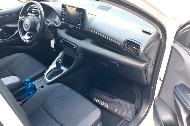 Toyota Yaris 1.5 Hybrid 5 porte Business UNIPRO IVA DEDUCIBILE AUTOCARRO prezzo+IVA