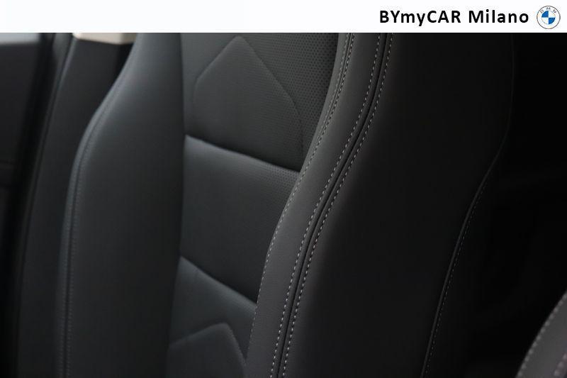 BMW X1 18 i X-Line sDrive DCT