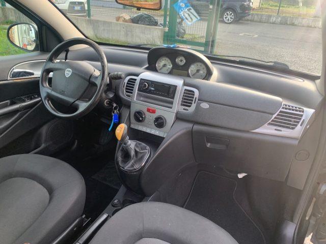 LANCIA Ypsilon 1.2 69 CV Argento
