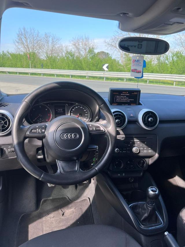 AUDI A1 1.6 TDI S line edition