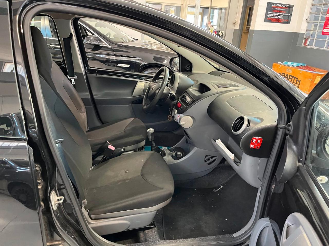 Toyota Aygo 5 Porte Aygo 5p 1.0 Now