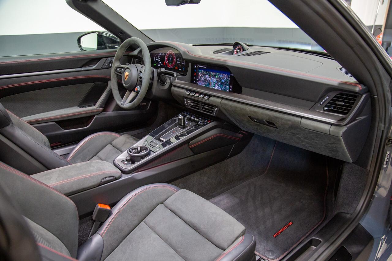 Porsche 911 Targa 4 GTS