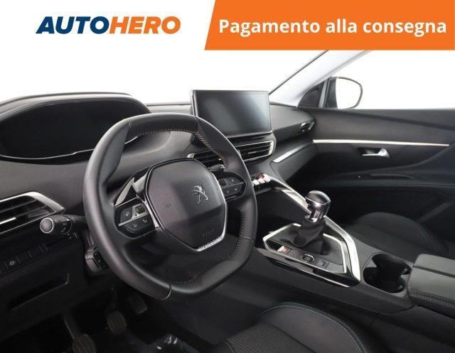 PEUGEOT 5008 BlueHDi 130 S&S Allure