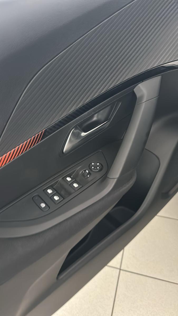 PEUGEOT - 2008 - BlueHDi 110 S&S Active