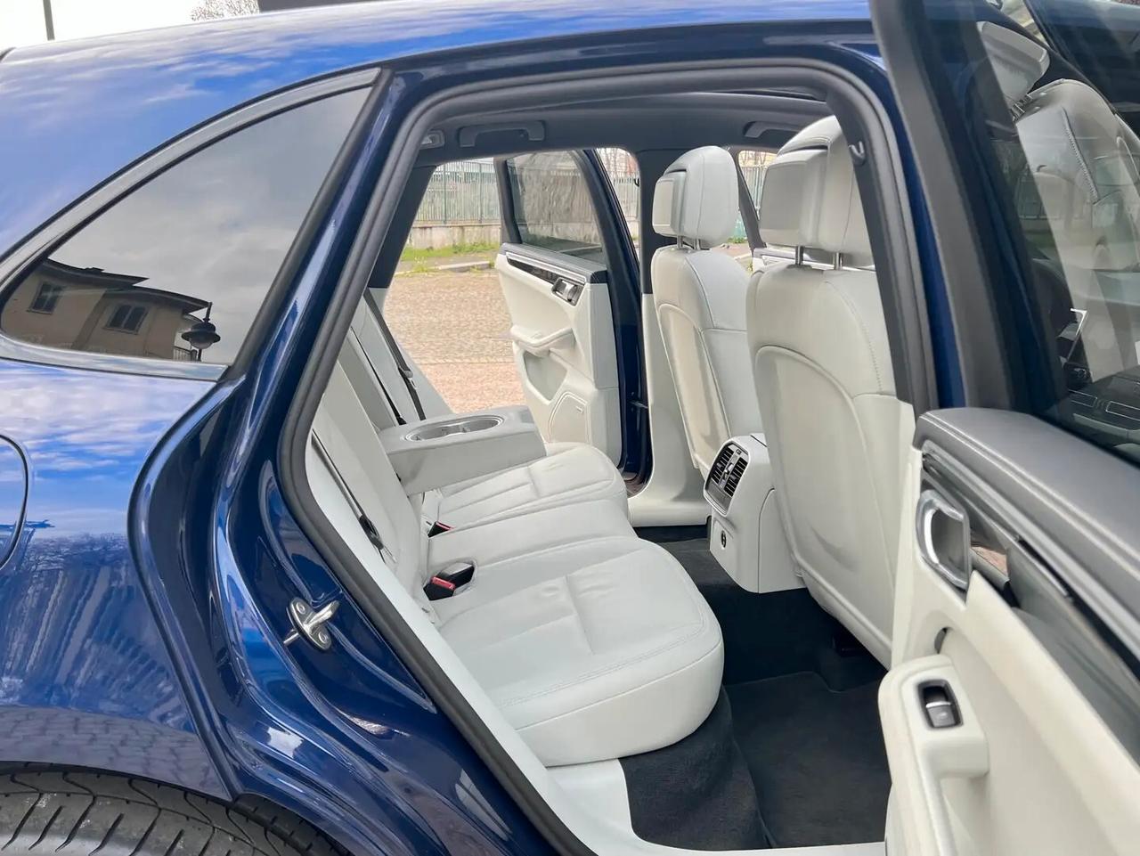 Porsche Macan 2.9 V6 S 380cv PDK E6