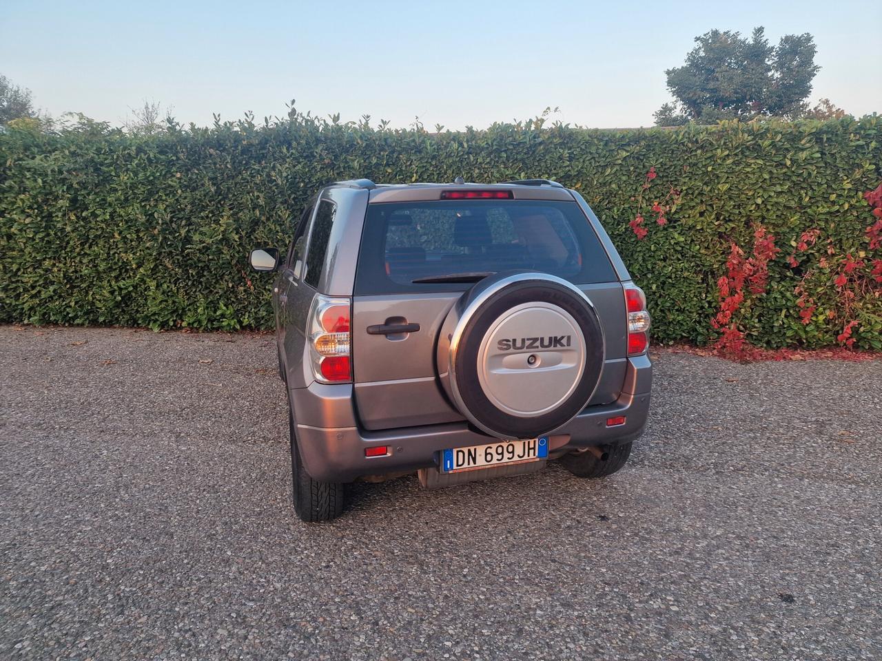 Suzuki Grand Vitara 1.6 106cv Benzina