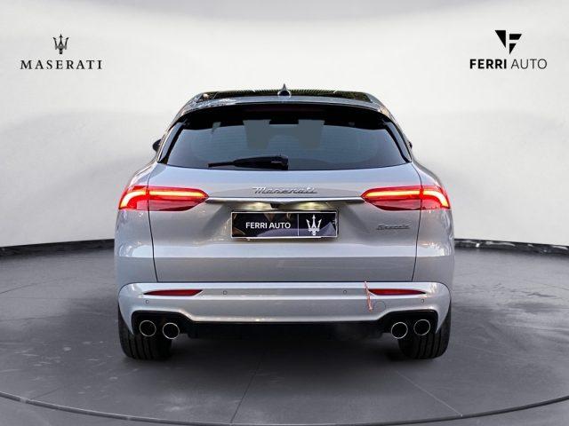 MASERATI Grecale MHEV 300 CV AWD GT