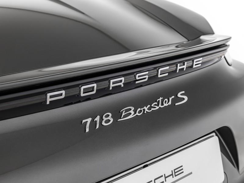 Porsche 718 Boxster 2.5 s 350cv pdk