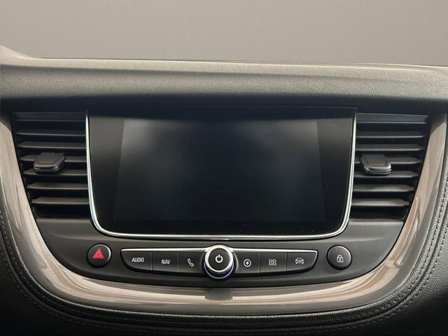 OPEL Grandland X 1.6 Hybrid4 Plug-in aut. AWD