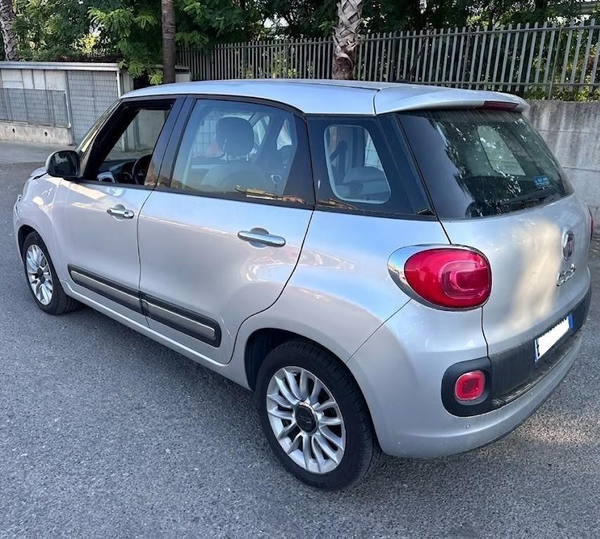 Fiat 500L 1.3 Multijet 85 CV Pop Star - LEGGI