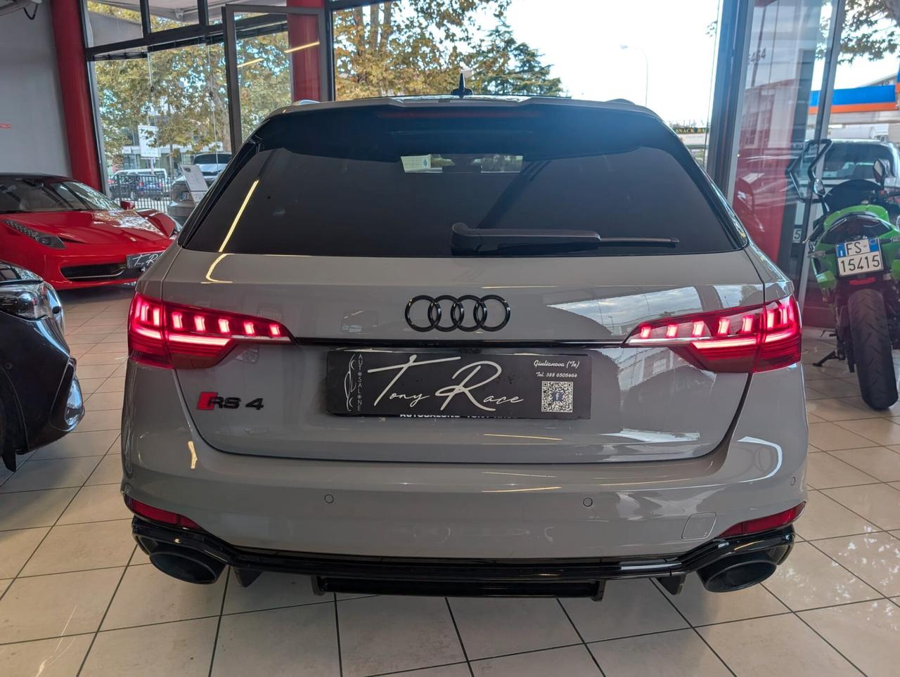 Audi A4 RS V 2019 Avant 2.9 tfsi quattro 450cv tiptronic