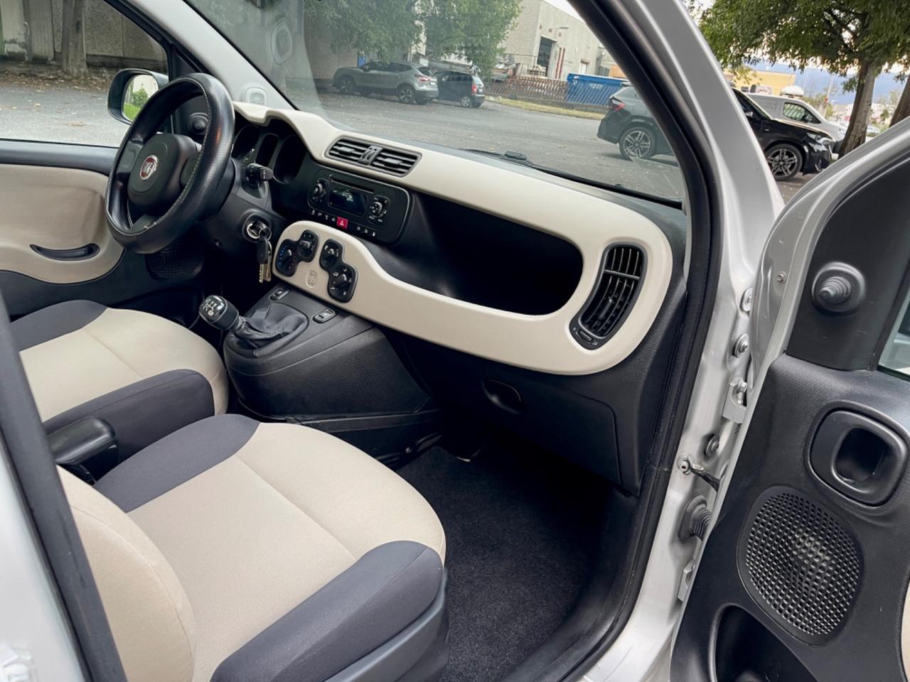 Fiat Panda 1.2 EasyPower Lounge Metano per Neopatentati 2014