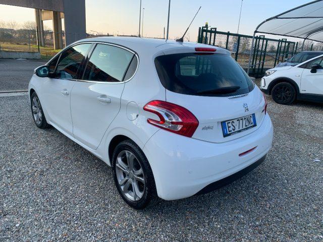 PEUGEOT 208 1° serie 1.2 VTi 82 CV 5 porte Allure