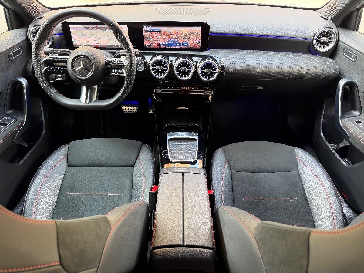New Mercedes Classe A 180d Premium AMG Night Edition 116CV