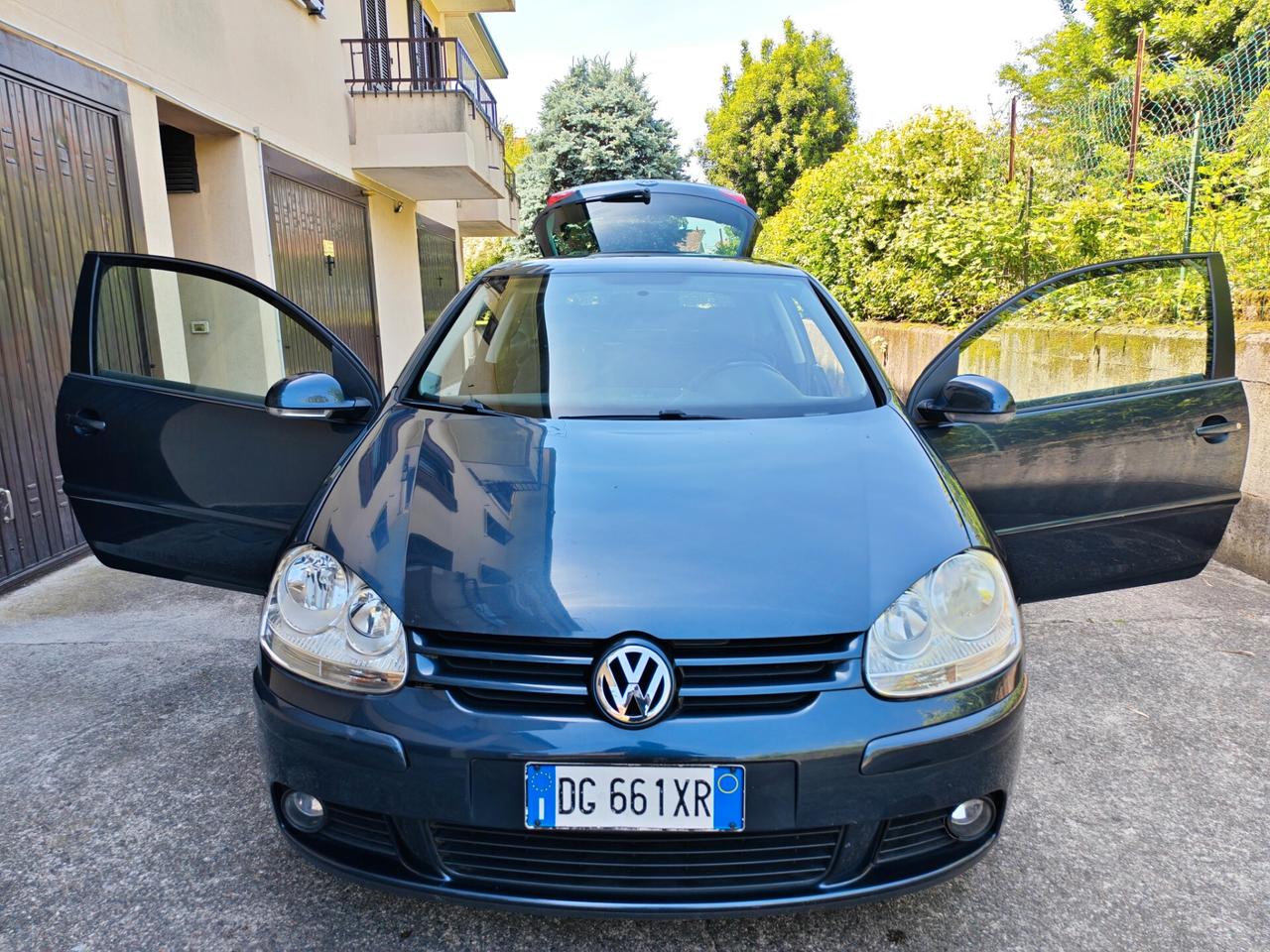 Volkswagen Golf 1.6 BENZINA 115cv / Uniproprietario