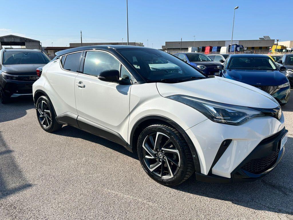 Toyota C-HR 2.0 Hybrid E-CVT Style