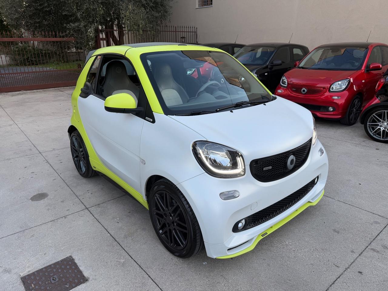 Smart ForTwo BRABUS 0.9 Turbo twinamic cabrio 109cv