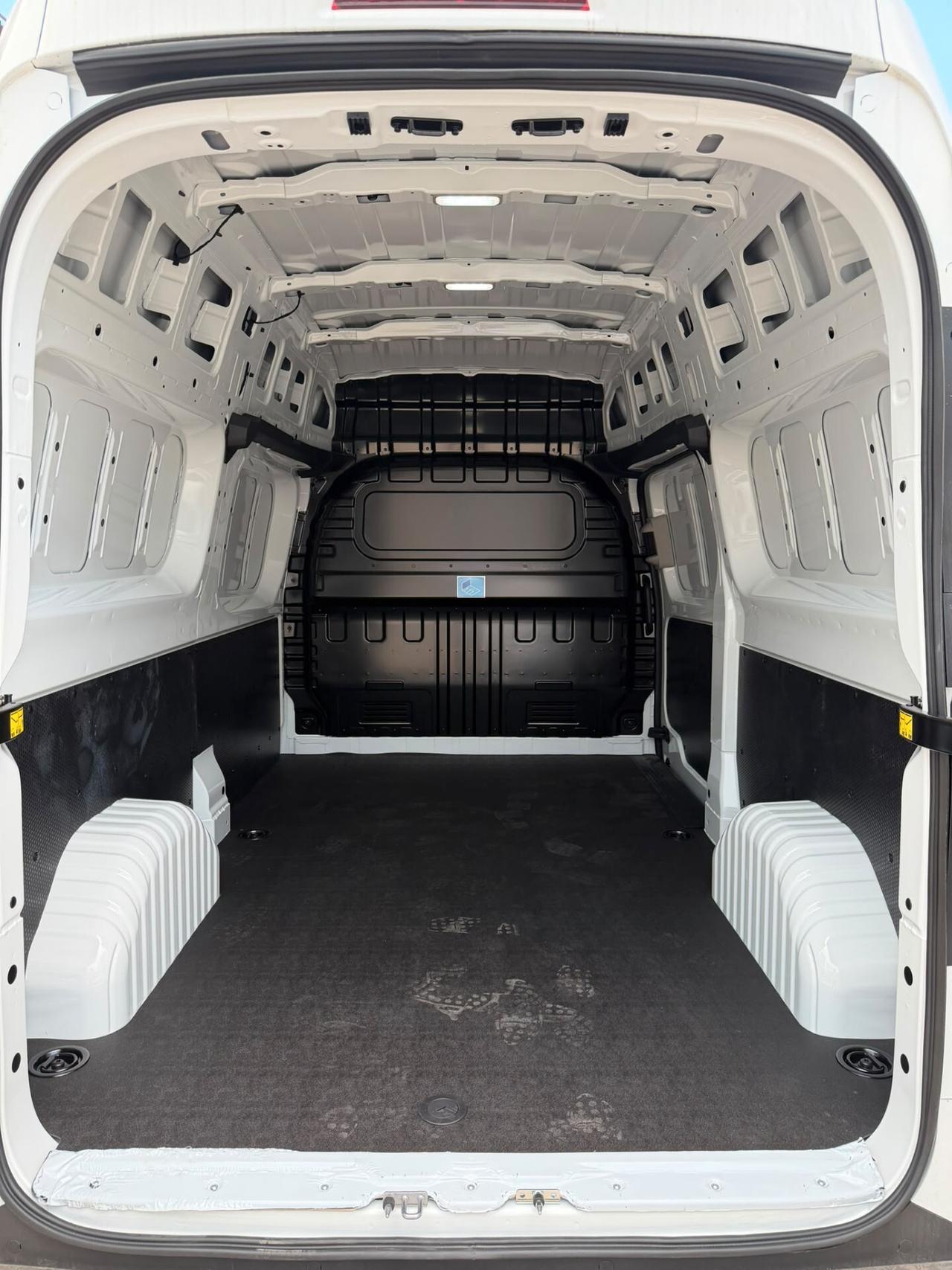 Maxus furgone Deliver 7 tetto alto