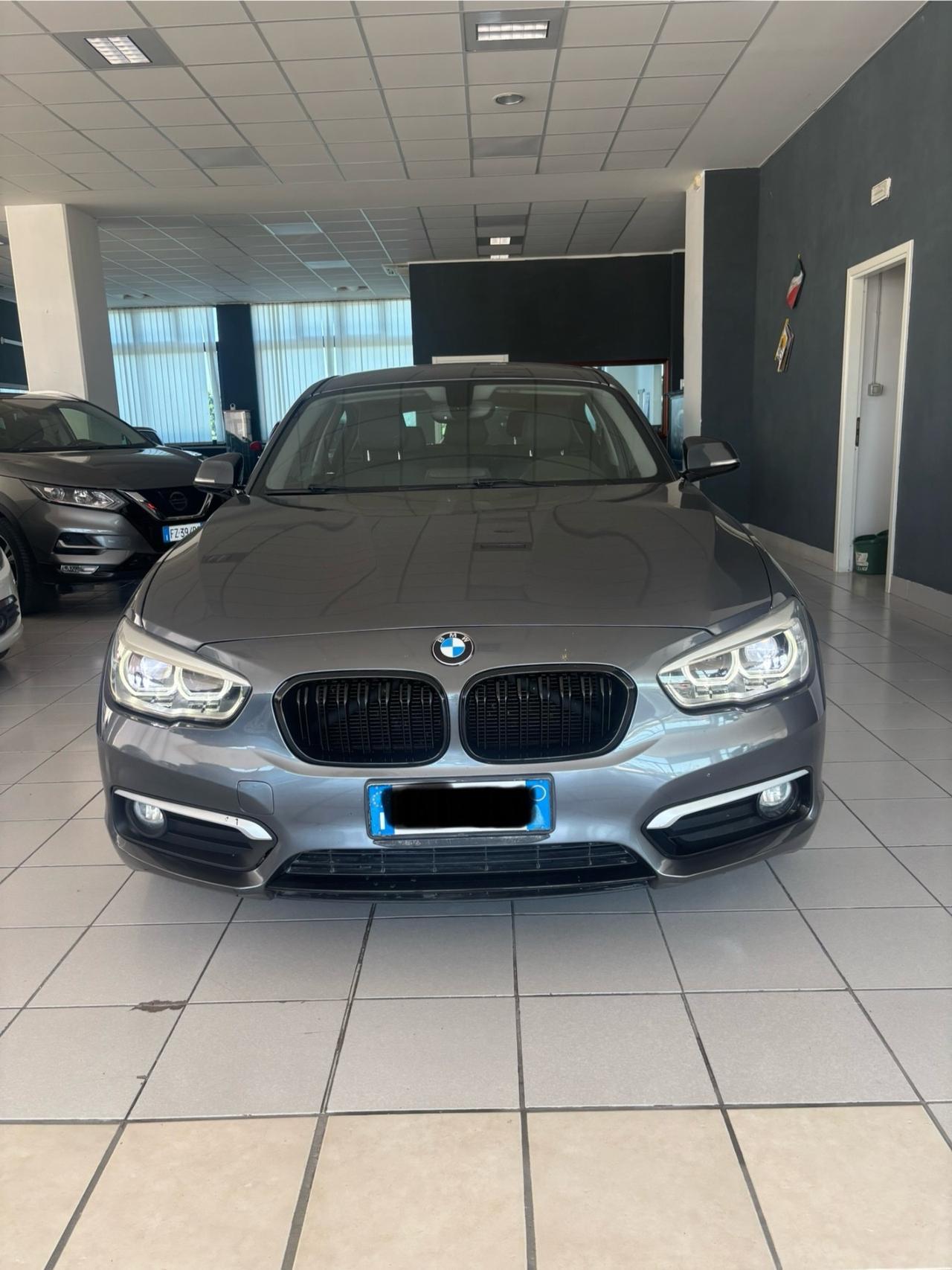 Bmw 116 116d 5p. Urban