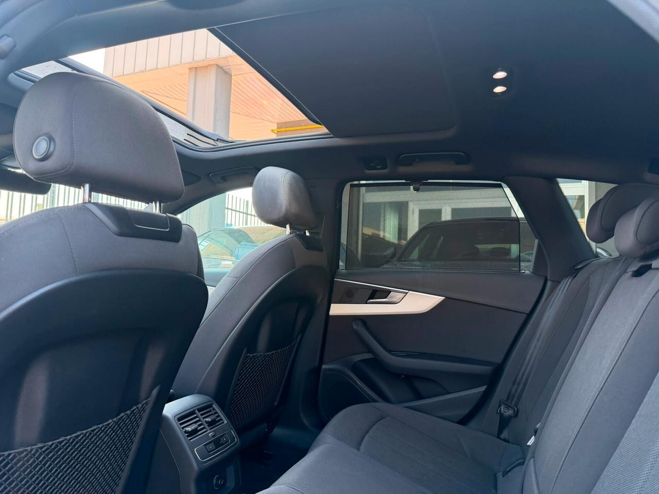 Audi A4 Avant 40 2.0 tdi mhev 204 CV/ TETTO PANORAMICO