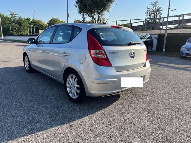 HYUNDAI i30 1.6 CRDi VGT 16V 115CV 5p. Dynamic