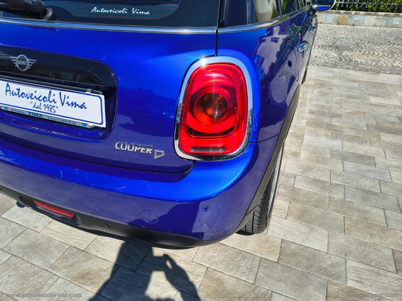 MINI Mini Cooper D Business 5 porte