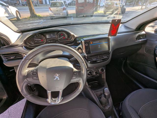 PEUGEOT 208 1° serie PureTech 82 5 porte Allure