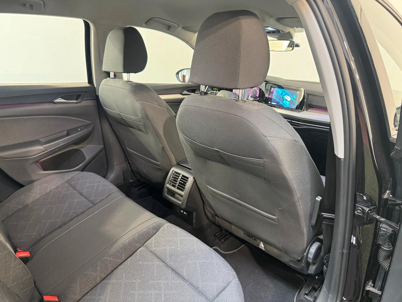 Golf VIII 1.0 etsi 110cv dsg 1PROPRIETARIO